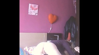 She Fucks Her Stepcousin’s Open Pussy