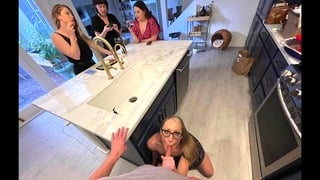 Thanksgiving With My Horny Step Aunt