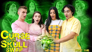 Sis Swap – Gorgeous Teens Swapped Stepbros And Rode Their Cocks In Hardcore Foursome